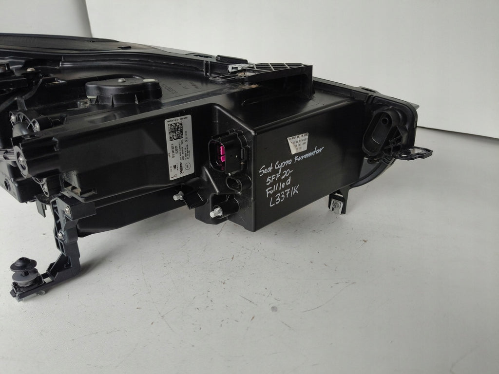 Frontscheinwerfer Cupra Formentor 5FG941007H Full LED Links Headlight SCH4642571432vu