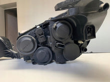 Laden Sie das Bild in den Galerie-Viewer, Frontscheinwerfer Peugeot 2008 208 II 9823194080 Rechts Scheinwerfer Headlight SCH1761992497ee