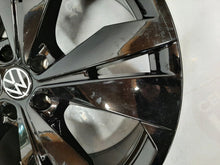 Load image into Gallery viewer, 1x Alufelge 20 Zoll 9.0" 5x112 42ET Glanz Schwarz 11A071490A VW Id.5 Id.4 FEL2526130786ht