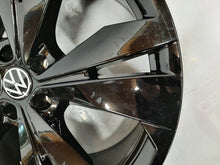 Laden Sie das Bild in den Galerie-Viewer, 1x Alufelge 20 Zoll 9.0" 5x112 42ET Glanz Schwarz 11A071490A VW Id.5 Id.4 FEL2526130786ht