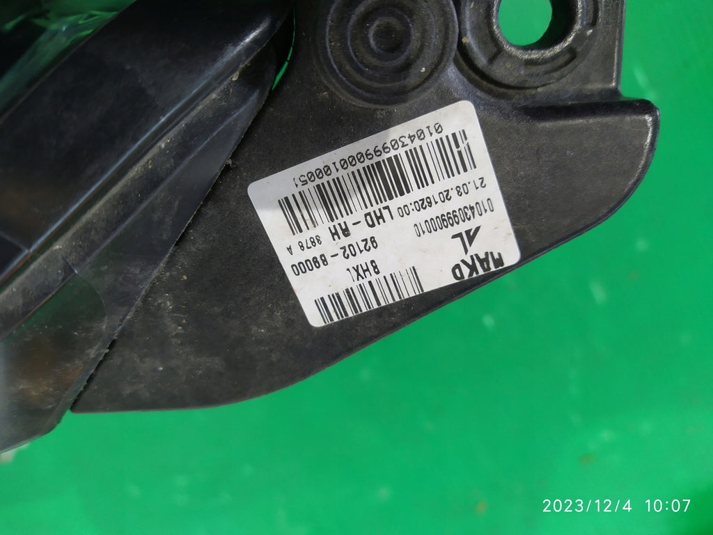 Frontscheinwerfer Hyundai I10 92102-B9000 Rechts Scheinwerfer Headlight