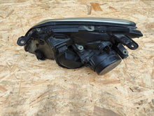 Load image into Gallery viewer, Frontscheinwerfer Opel Vectra C 155888-00 Xenon Ein Satz Scheinwerfer Headlight SCH7000020356fs