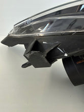 Laden Sie das Bild in den Galerie-Viewer, Frontscheinwerfer Renault Trafic III 260102650R Rechts Scheinwerfer Headlight SCH2195798356pq