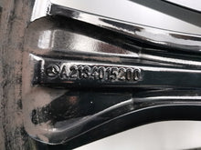 Laden Sie das Bild in den Galerie-Viewer, 1x Alufelge 18 Zoll 8.0&quot; 5x112 43ET A2134015200 Mercedes-Benz Rim Wheel