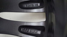 Laden Sie das Bild in den Galerie-Viewer, 1x Alufelge 18 Zoll 8.0" 5x120 52ET 6890428BLA BMW 2 F22 1 F20 Rim Wheel FEL3631120104bs