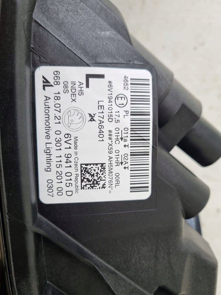 Frontscheinwerfer Skoda Fabia III 6V1941015D Links Scheinwerfer Headlight