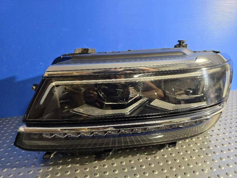 Frontscheinwerfer VW Tiguan 5NB941081 LED Links Scheinwerfer Headlight