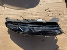 Laden Sie das Bild in den Galerie-Viewer, Frontscheinwerfer Citroën Berlingo 9819435680 Ein Stück (Rechts oder Links)