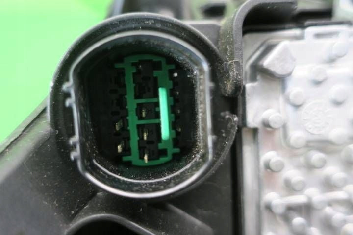 Frontscheinwerfer Hyundai I30 Fastback 92101-G4100 LED Links Headlight SCH2881743503ue