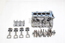 Laden Sie das Bild in den Galerie-Viewer, Motorblock BMW F44 F45 F39 F48 F40 F46 B48A20A 2.0 Benzin Unkomplett