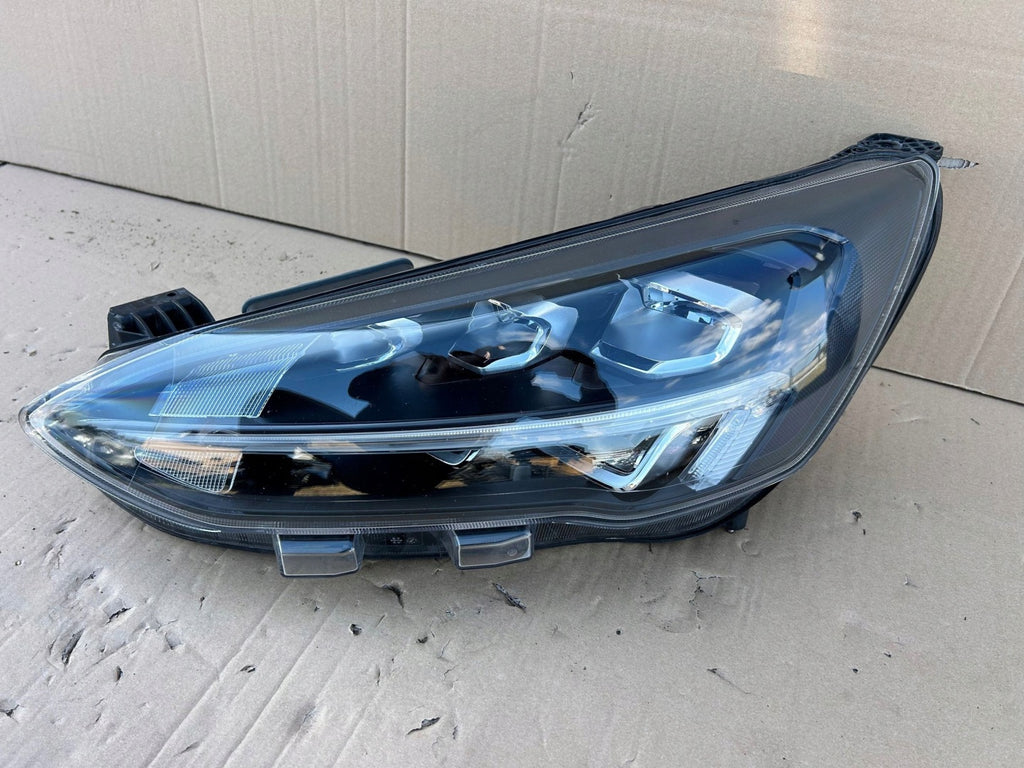 Frontscheinwerfer Ford Focus JX7B13E015CE 000201175L19287 Links Headlight SCH4646199668lx
