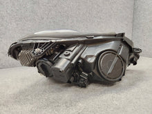 Laden Sie das Bild in den Galerie-Viewer, Frontscheinwerfer Mercedes-Benz W212 A2128201959SCZ A2128201959 Xenon Links SCH7588482205iw
