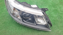 Laden Sie das Bild in den Galerie-Viewer, Frontscheinwerfer Saab 93 SAAB93 Bi-Xenon Rechts Scheinwerfer Headlight