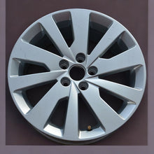 Load image into Gallery viewer, 1x Alufelge 16 Zoll 7.0&quot; 5x100 46ET Glanz Silber 6JA601025A Seat Rim Wheel