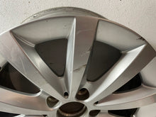 Load image into Gallery viewer, 1x Alufelge 16 Zoll 6.5" 5x112 49ET Glanz Silber A2464010500 Mercedes-Benz W246 FEL5790162520au
