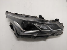Laden Sie das Bild in den Galerie-Viewer, Frontscheinwerfer Toyota Corolla 81130-02T31-00 Rechts Scheinwerfer Headlight SCH1960140157fm