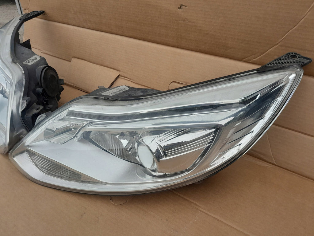 Frontscheinwerfer Ford Focus BM51-13D154-AE Xenon Ein Stück (Rechts oder Links) SCH7052739941lt