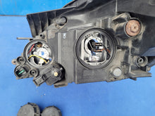 Laden Sie das Bild in den Galerie-Viewer, Frontscheinwerfer Kia Ceed 92102-1H000 Rechts Scheinwerfer Headlight