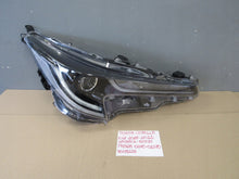 Laden Sie das Bild in den Galerie-Viewer, Frontscheinwerfer Toyota Corolla 2118-23 Rechts Scheinwerfer Headlight SCH6699343469gv