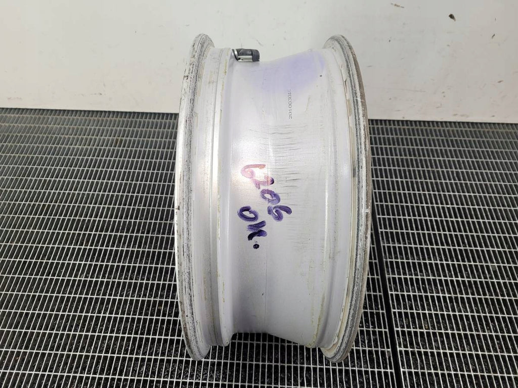 1x Alufelge 17 Zoll 6.5" 5x114.3 48ET Glanz Silber 52910-2S210 Hyundai Ix35 FEL6224446927om