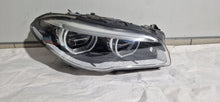 Laden Sie das Bild in den Galerie-Viewer, Frontscheinwerfer BMW 5 F10 7410726 Rechts Scheinwerfer Headlight