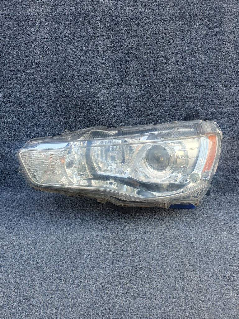 Frontscheinwerfer Mitsubishi II Xenon Ein Stück (Rechts oder Links) Headlight