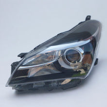 Load image into Gallery viewer, Frontscheinwerfer Toyota Yaris LED Links Scheinwerfer Headlight