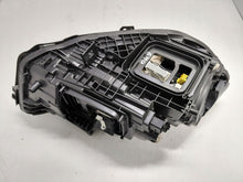 Laden Sie das Bild in den Galerie-Viewer, Frontscheinwerfer Mercedes-Benz W177 A1779065303 Links Scheinwerfer Headlight SCH3856818494ug