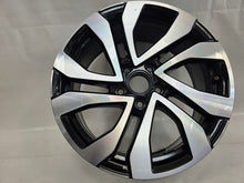 Laden Sie das Bild in den Galerie-Viewer, 1x Alufelge 17 Zoll 7.0" 5x112 40ET Glanz Schwarz 5NA601025AL VW Tiguan FEL8139684240df
