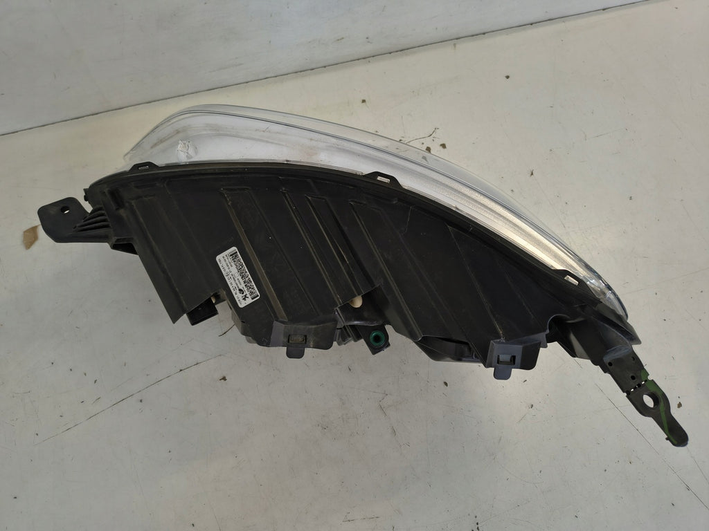 Frontscheinwerfer Peugeot Expert Traveller 9808572580 OE9808572580 Rechts SCH7228121562sp