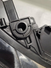 Laden Sie das Bild in den Galerie-Viewer, Frontscheinwerfer Seat Ibiza I V 6F1941006 LED Rechts Scheinwerfer Headlight SCH5224742376yg