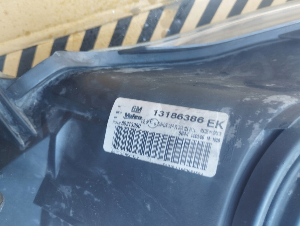 Frontscheinwerfer Opel Corsa D 13186386 Rechts Scheinwerfer Headlight SCH1723304586zs