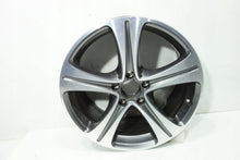 Laden Sie das Bild in den Galerie-Viewer, 1x Alufelge 18 Zoll 8.0&quot; 5x112 43ET A2134011400 Mercedes-Benz W213 Rim Wheel