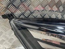 Load image into Gallery viewer, Frontscheinwerfer Renault Trafic 260102899R Full LED Rechts Headlight SCH3500636857vi