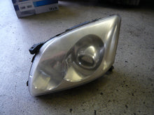 Laden Sie das Bild in den Galerie-Viewer, Frontscheinwerfer Toyota Avensis Links Scheinwerfer Headlight SCH5376734207tz