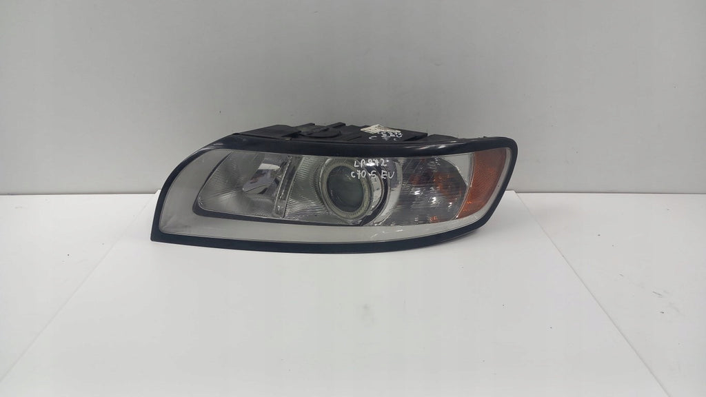 Frontscheinwerfer Volvo S40 II LED Ein Stück (Rechts oder Links) Headlight SCH6849900410fh