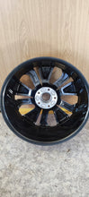 Laden Sie das Bild in den Galerie-Viewer, 1x Alufelge 18 Zoll 7.5" 5x114.3 46ET Glanz Silber 403002855R Mg Rim Wheel FEL8424238881ro