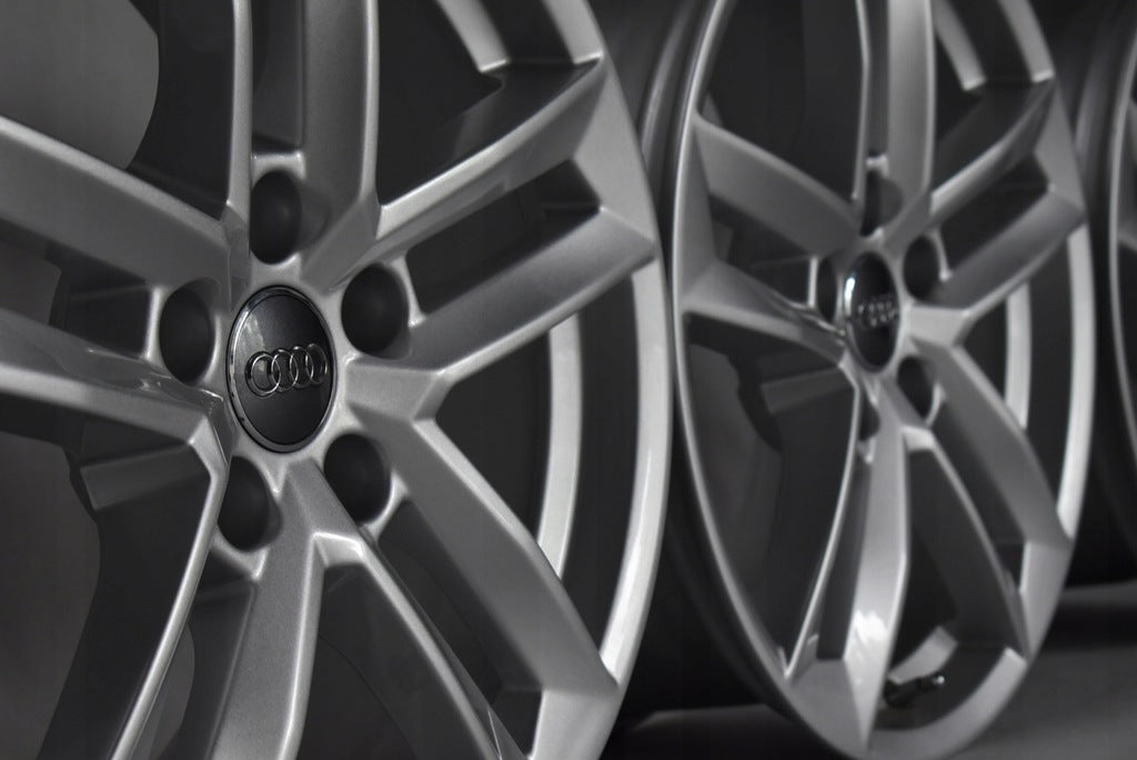 4x Alufelge 17 Zoll 7.5" 5x112 38ET Glanz Silber 8W0601025E Audi A4 B9 Rim Wheel FEL5874051537im