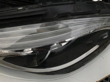 Load image into Gallery viewer, Frontscheinwerfer Mercedes-Benz W246 A2468200839 LED Rechts Headlight SCH5384344912bv