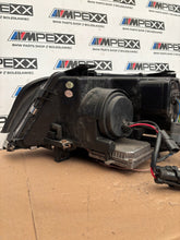 Laden Sie das Bild in den Galerie-Viewer, Frontscheinwerfer BMW Coupe E46 1307329074 Rechts Scheinwerfer Headlight SCH6227180859bo