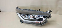 Laden Sie das Bild in den Galerie-Viewer, Frontscheinwerfer Toyota 4 Yaris K0-8IV Full LED Rechts Scheinwerfer Headlight