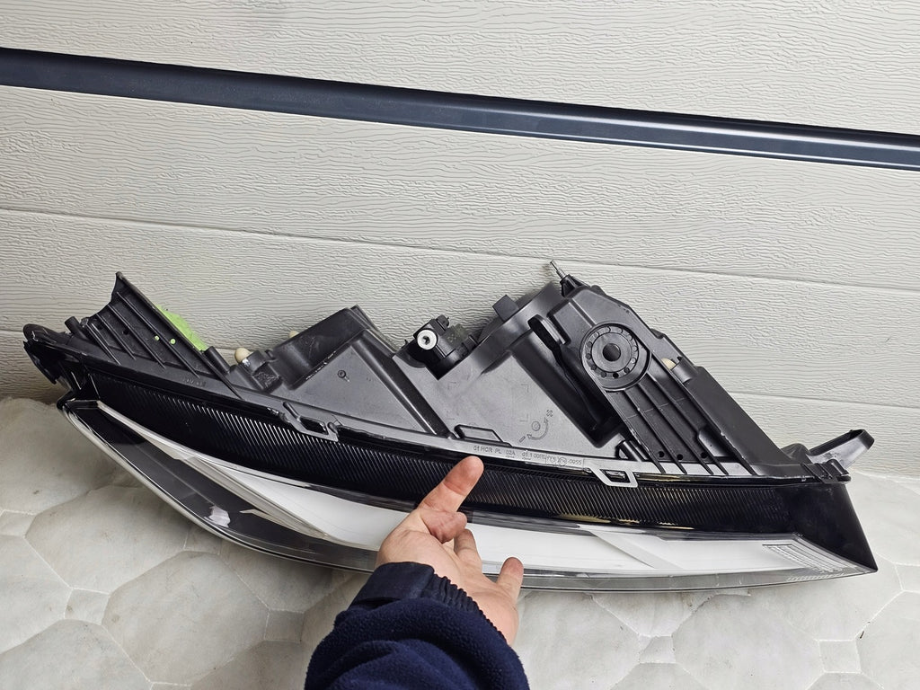 Frontscheinwerfer Dacia Sandero III Logan Jogger 260103884R Rechts Headlight