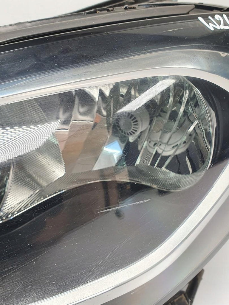 Frontscheinwerfer Mercedes-Benz W246 A2468205361 Links Scheinwerfer Headlight SCH2218117317dx