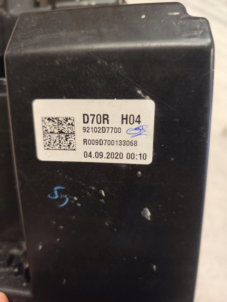 Frontscheinwerfer Hyundai Tucson 92101D7700 Rechts Scheinwerfer Headlight SCH9726034568us