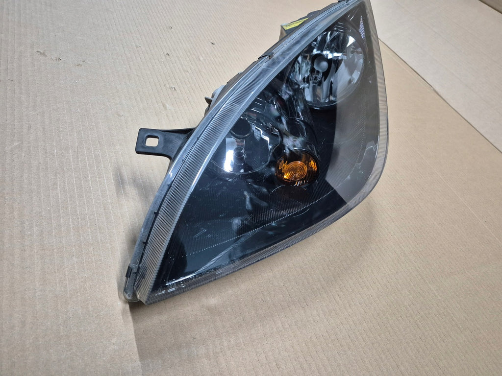 Frontscheinwerfer Mitsubishi Colt VI I 8301B367 FALSE Scheinwerfer Headlight SCH5822181327zi