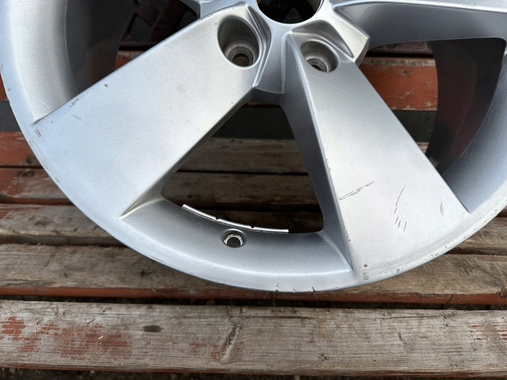 1x Alufelge 17 Zoll 7.0" 5x112 45ET 57A601025H Skoda Karoq Rim Wheel