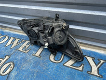 Laden Sie das Bild in den Galerie-Viewer, Frontscheinwerfer Mercedes-Benz Viano A4479067700 Links Scheinwerfer Headlight