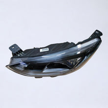 Load image into Gallery viewer, Frontscheinwerfer Ford Focus MX7B-13E015-CD LED Links Scheinwerfer Headlight