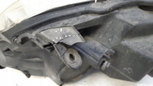 Laden Sie das Bild in den Galerie-Viewer, Frontscheinwerfer Toyota Avensis 1000017687 Xenon Rechts Scheinwerfer Headlight SCH6763001437dt