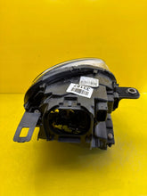 Laden Sie das Bild in den Galerie-Viewer, Frontscheinwerfer Mini Countryman R60 9801039-04 Xenon Links Headlight SCH7477797197nk